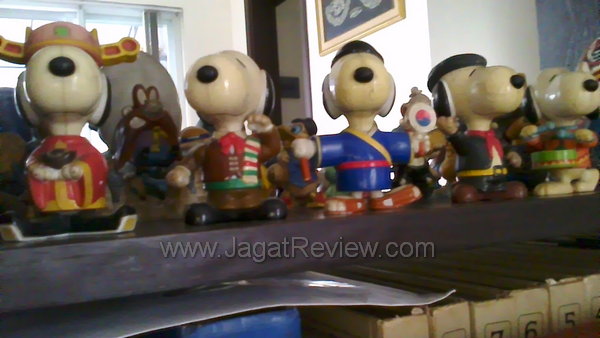 HTC One X - Kamera depan Indoor