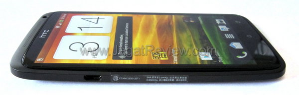 Review HTC One X: Smartphone Android Tegra 3 Pertama! 3 HTC One X - Sisi Kiri