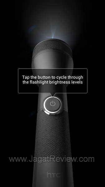 Review Smartphone HTC Sensation XE: Android Kencang dengan Suara Beats 4 HTC Sensation XE - Flash Light