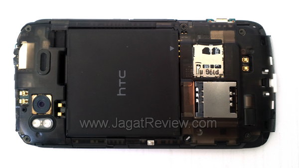 Review Smartphone HTC Sensation XE: Android Kencang dengan Suara Beats 4 HTC Sensation XE - Sisi Dalam