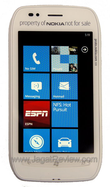 Review Nokia Lumia 710: Windows Phone 7 Mid-End Pertama dari Finlandia 1 Nokia Lumia 710