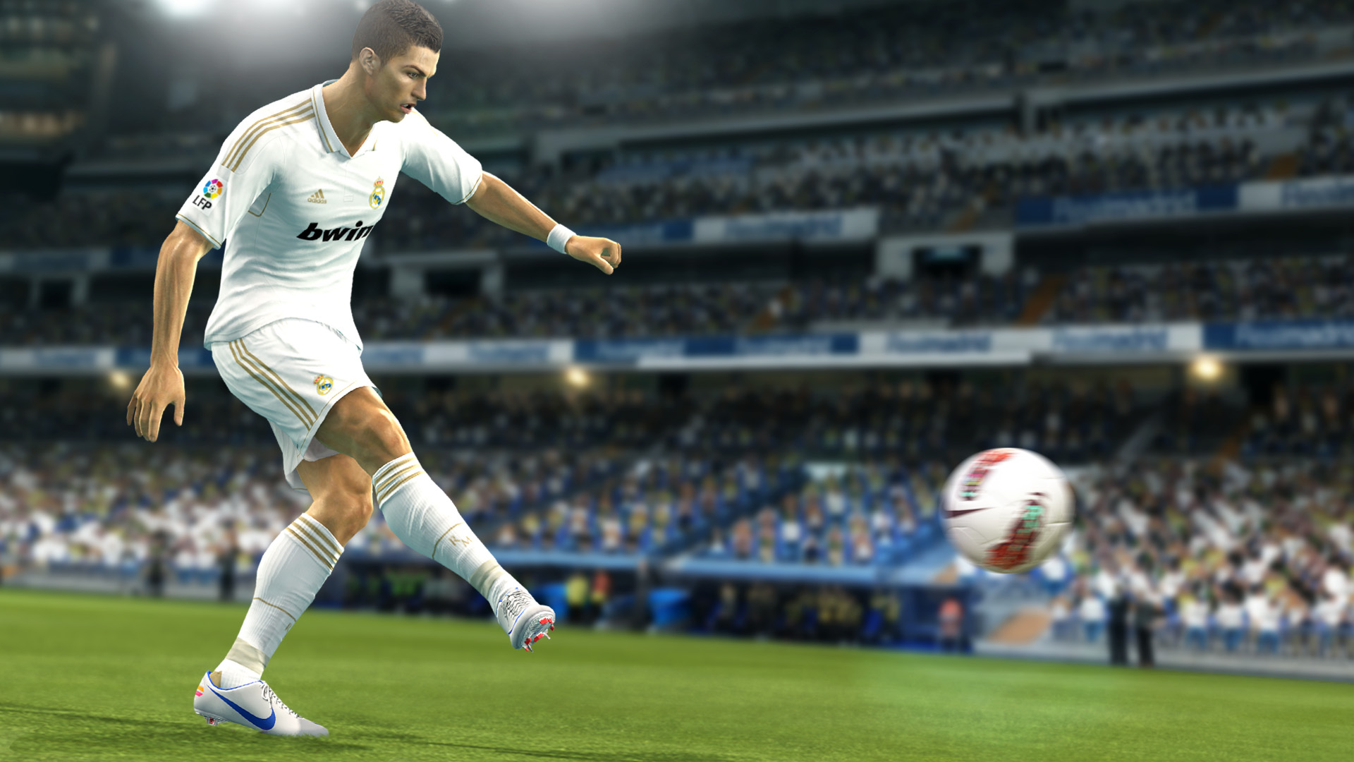 Inilah Penampilan Awal Pro Evolution Soccer 2013! 5 PES 2013 3