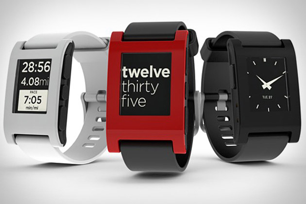 85.000 Unit Pebble Smartwatch Terjual di Proyek Kickstarter 1 Pebble Smartwatch