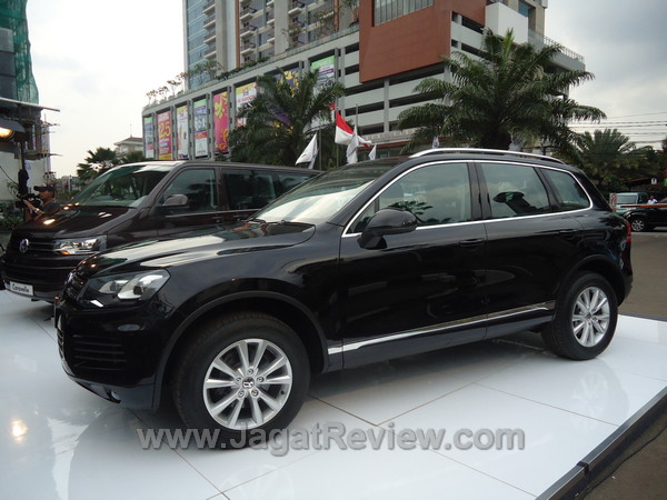 VW Touareg (Side) VW Touareg Side