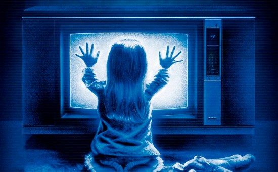 Sam Raimi Akan Memproduseri Remake Poltergeist? 23 poltergeist1
