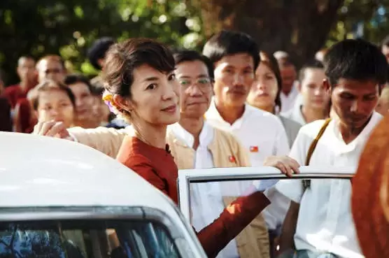 the_lady_movie_image_michelle_yeoh_01 the lady movie image michelle yeoh 01