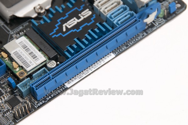 ASUS_P8Z77-I_Deluxe_Board_PCI ASUS P8Z77