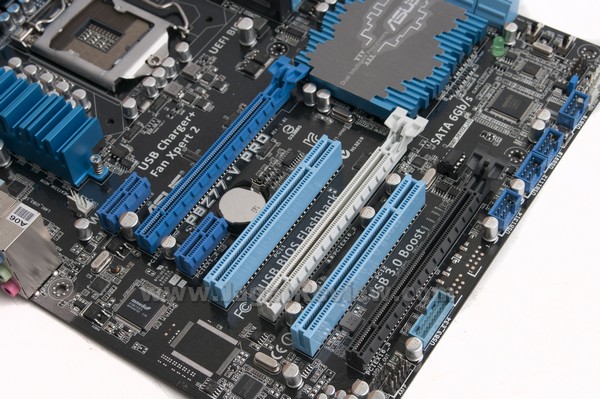 ASUS_P8Z77_V-Pro_Board_PCI_Ex ASUS P8Z77 V