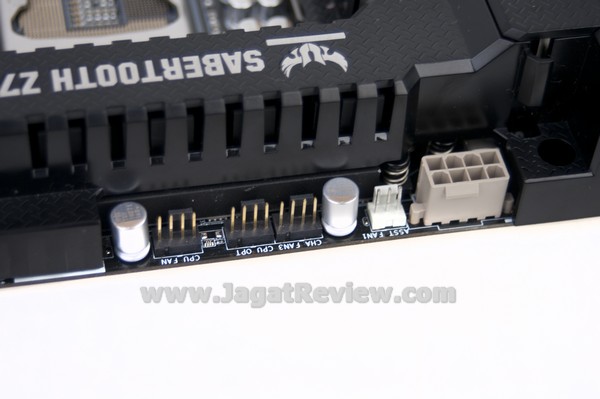 ASUS Sabertooth Z77 Board HeaderFan