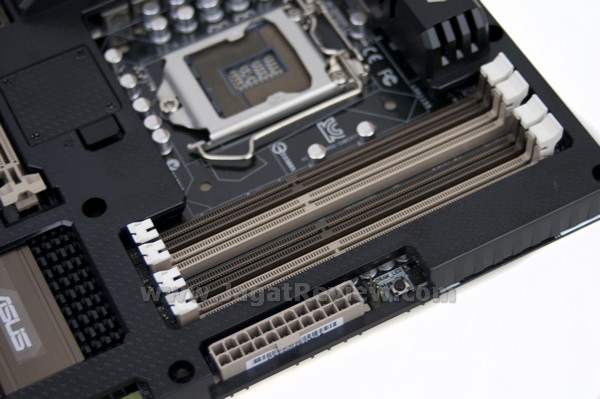 ASUS Sabertooth Z77 Board MemoryArea