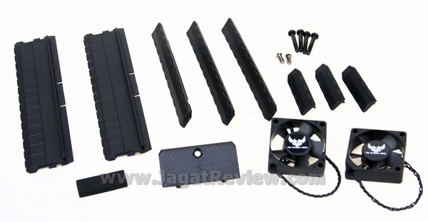 ASUS Sabertooth Z77 Perlengkapan ThermalArmor