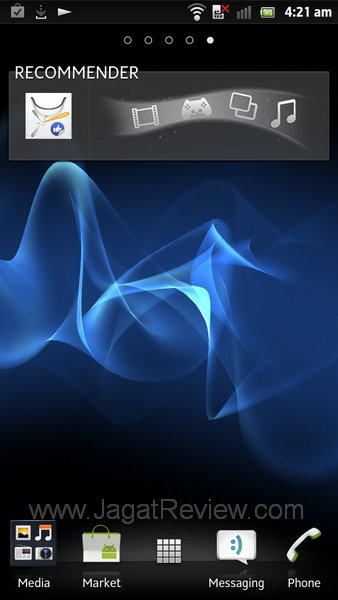 Review Sony Xperia S: Smartphone Android Pertama dari Sony Mobile 7 Sony Xperia S - Homescreen 5