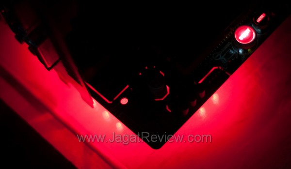 asus_rampage_iv_gene_glow asus rampage iv gene glow