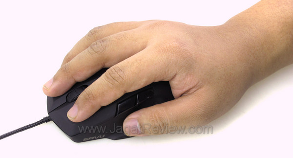 roccat_savu_hand roccat savu hand