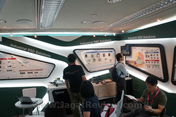 APACER COMPUTEX2012 DSC01357s