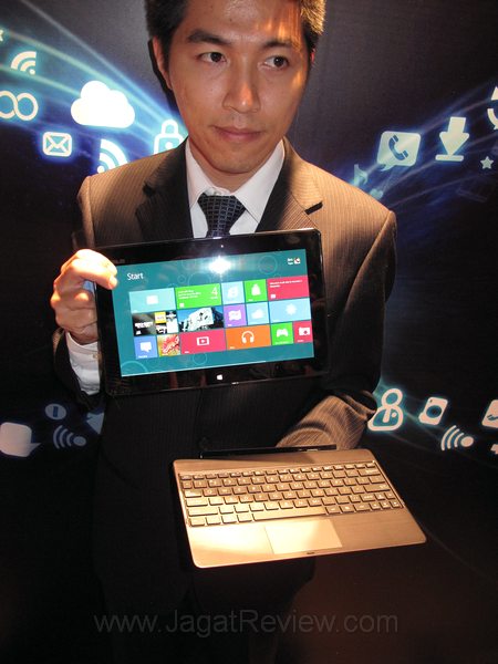 Asus Tablet 600 open