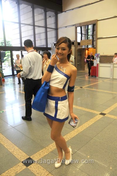 Booth Babes Computex 2012 Day 1 2