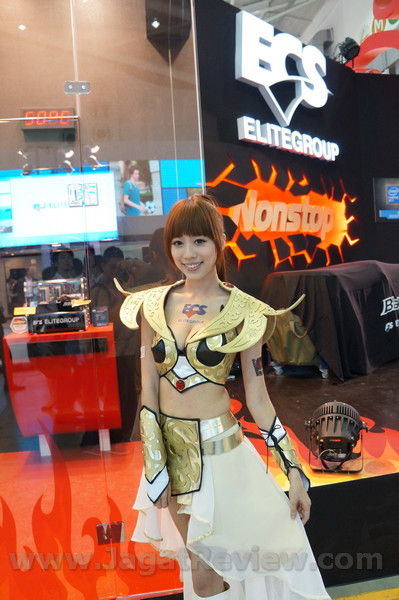 Booth Babes Computex 2012 Day 4 1