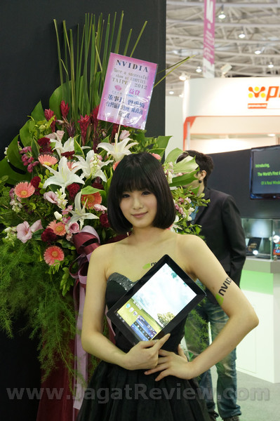 Booth Babes Computex 2012 Day 4 13
