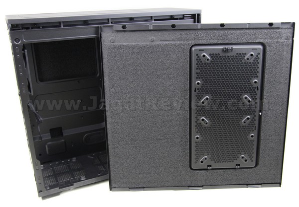 Corsair Obsidian 550D 16 Corsair Obsidian 550D 16