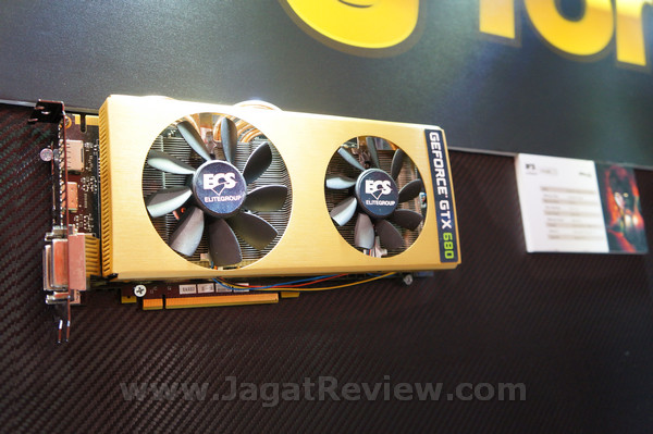 ECS_COMPUTEX2012-454s DSC00454s