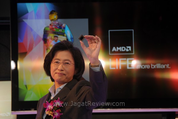 AMD_COMPUTEX2012-3720 DSC 3720
