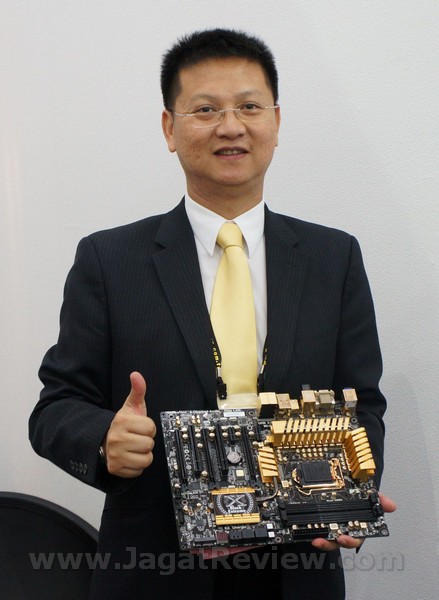 Interview dengan ECS VP David Chien 7 ECS INTERVIEW 1055s