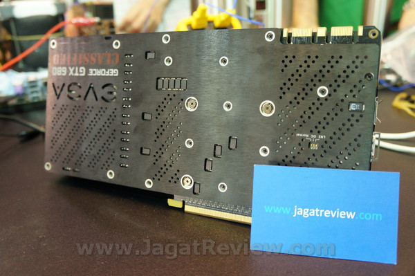 EVGA_GTX680CLASSIFIED-DSC01441s EVGA GTX680CLASSIFIED DSC01441s