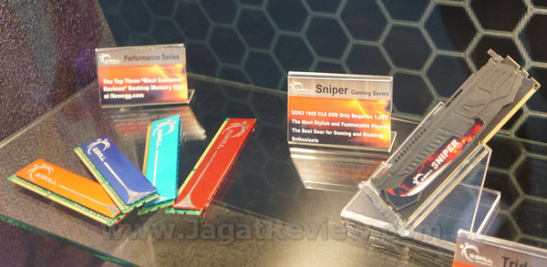 GSKILL_COMPUTEX2012-DSC00526s GSKILL COMPUTEX2012 DSC00526s