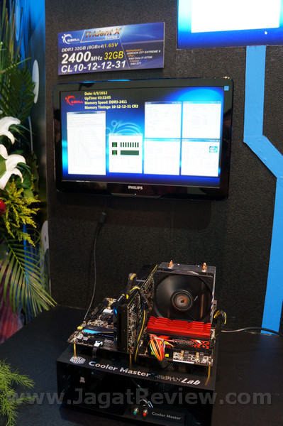 GSKILL_COMPUTEX2012-DSC00528s GSKILL COMPUTEX2012 DSC00528s1