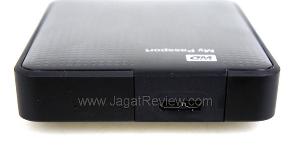 Western Digital My Passport 2TB microUSB Port