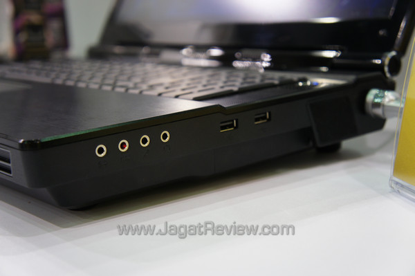 computex 2012 clevo p270wmb computex 2012 clevo p270wmb