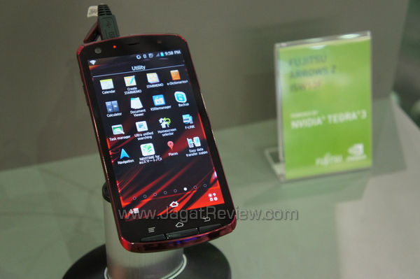 computex 2012 nvidia fujitsu arrows z isw13f