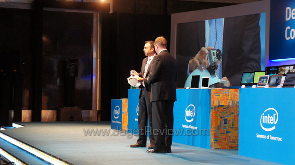 computex 2012 personal computing satellite event 06 computex 2012 personal computing satellite event 06