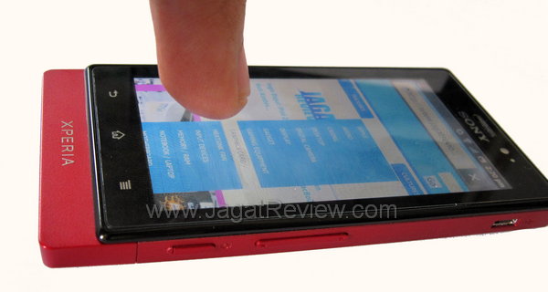 Sony Xperia Sola Floating Touch