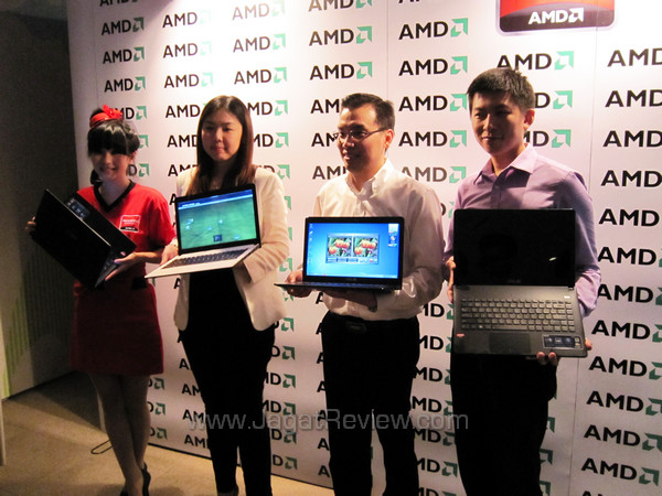 ASUS Meluncurkan Notebook AMD APU dengan Harga 3 Juta Rupiah 6 amd asus event foto bersama