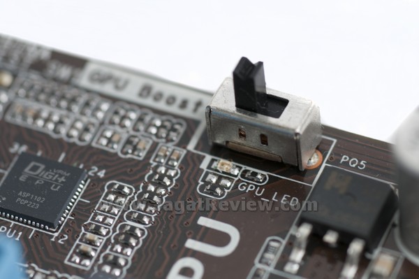 ASUS_P8H77_M-Pro_OnboardButton_GPU_Boost ASUS P8H77 M Pro OnboardButton GPU Boost