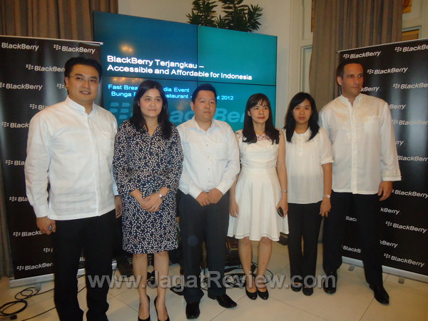 RIM Umumkan Program BlackBerry Terjangkau 12 BlackBerry Terjangkau