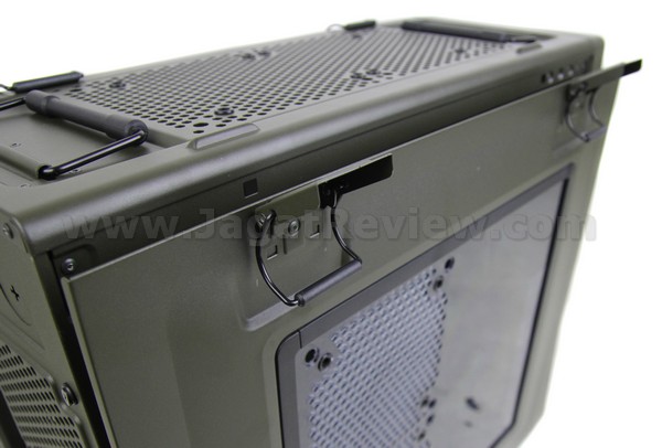 Corsair VengeanceC70 15 Corsair VengeanceC70 15