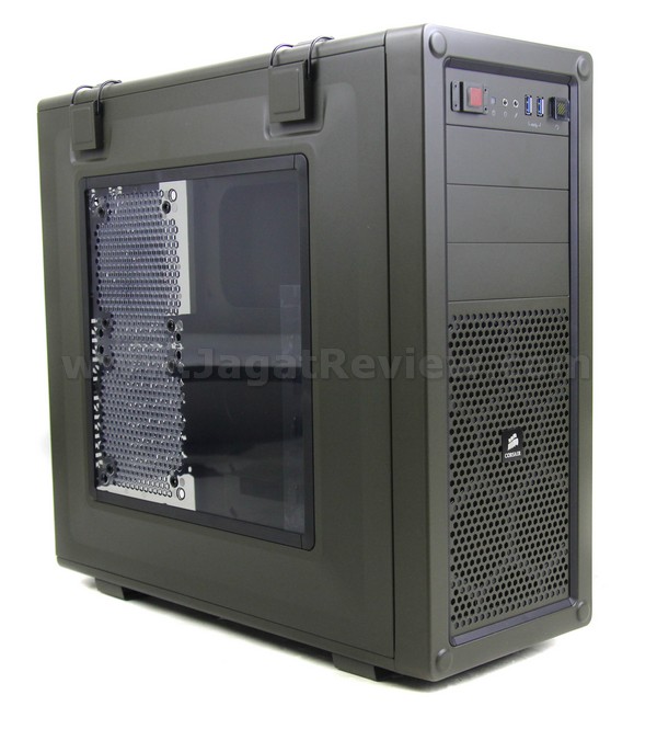 Corsair VengeanceC70 2 Corsair VengeanceC70 2