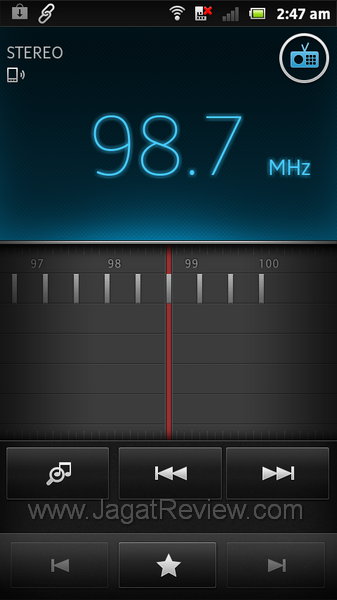 Sony Xperia U FM Radio