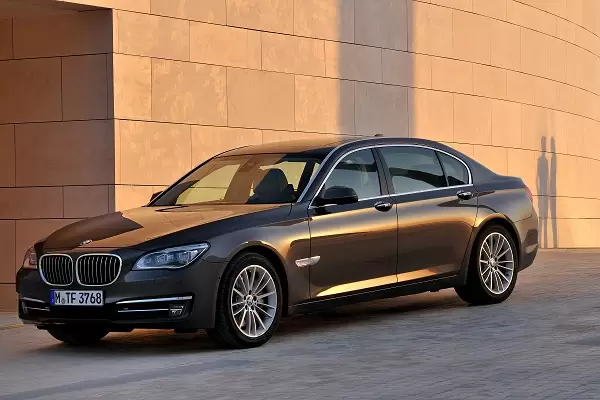 BMW Seri 7