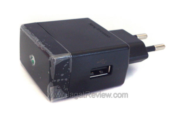 Sony Xperia Ion Adapter