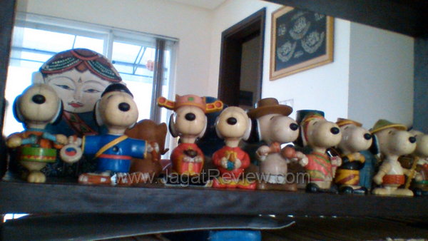 Sony Xperia Ion - Hasil Kamera Depan Indoor Sony Xperia Ion Hasil Kamera Depan Indoor