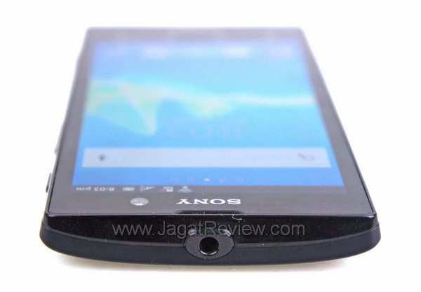 Sony Xperia Ion - Sisi Atas Sony Xperia Ion Sisi Atas