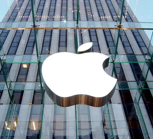 Apple Resmi Merekrut Salah Satu Staf Ahli AMOLED dari LG 8 Apple