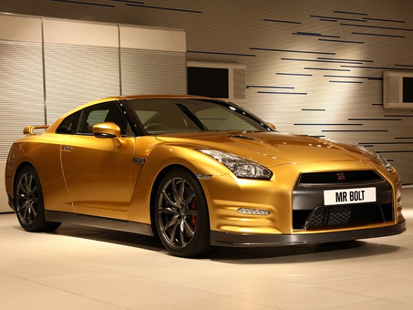 Nissan GT-R Edisi Spesial Usain Bolt akan Dilelang di eBay 1 Nissan GT R Usain Bolt
