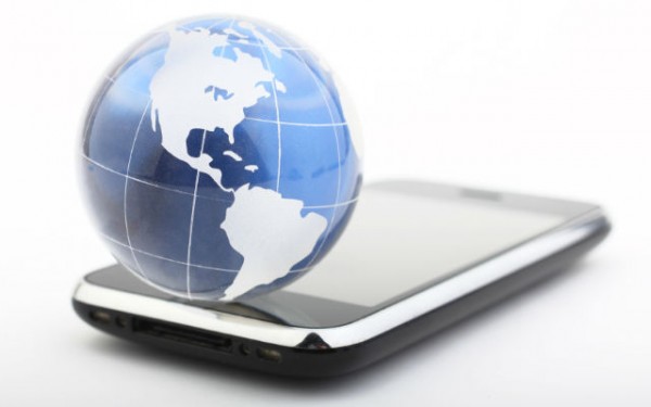 cellphone-world-640 cellphone world 640