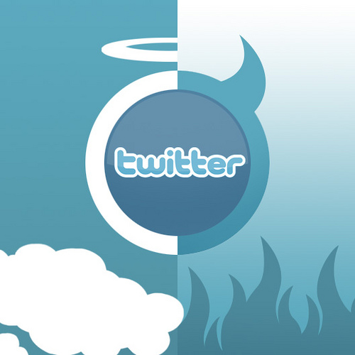 Seorang Pria Ditahan Polisi Karena Melempar Lelucon di Twitter 5 3528880050 179d75c5f1