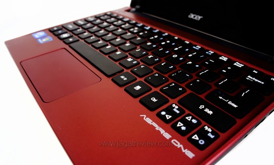 Acer Aspire One 756 5